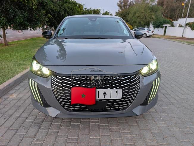 Peugeot 208 Hybride Automatique 2025 à Rabat