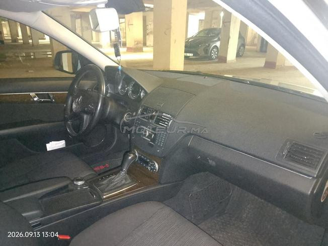 Mercedes-Benz 220 Diesel Automatique 2007 à Fès