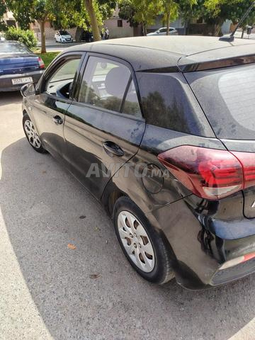 Vente de voiture d'occasion - 2