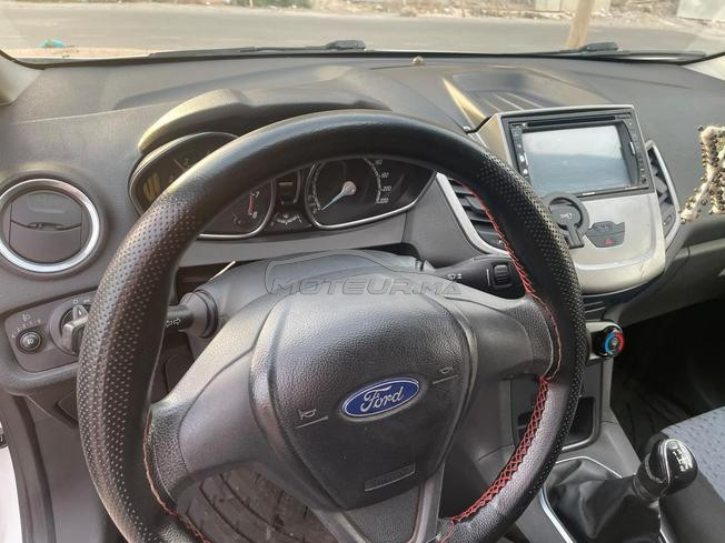 Ford Fiesta Essence Manuelle 2016 à Agadir