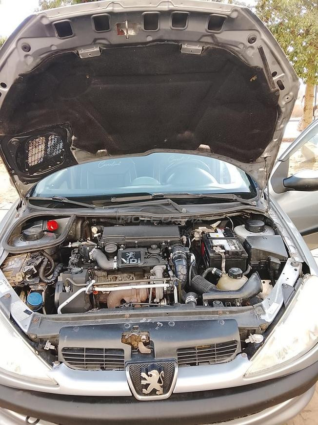 206 hd 2005