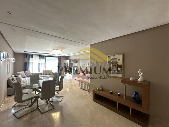 TRÈS BEL APPARTEMENT MEUBLÉ