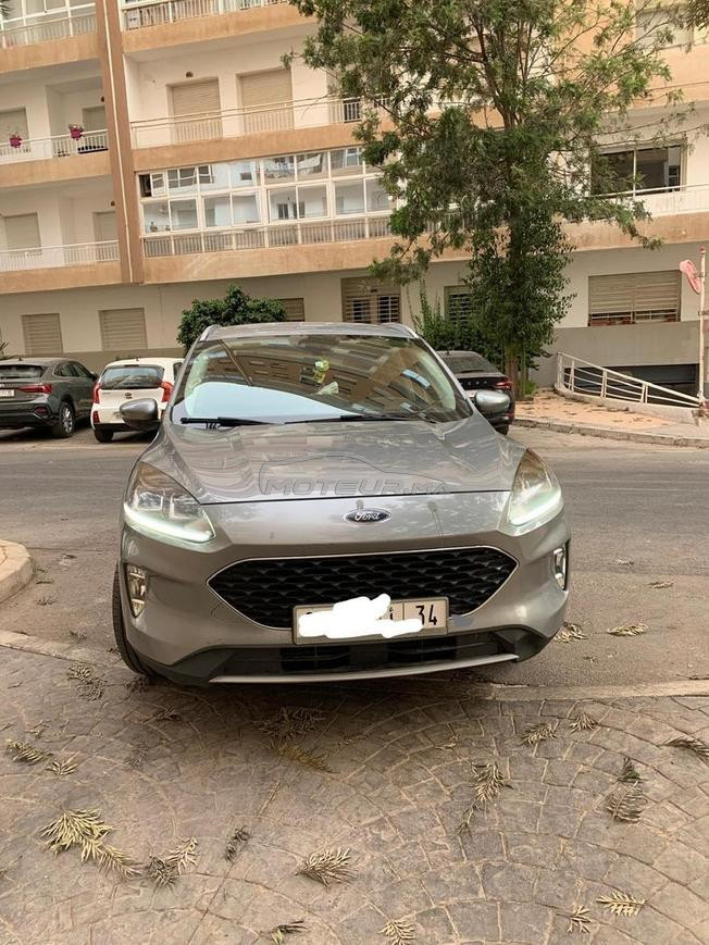 kuga 2021 automatique