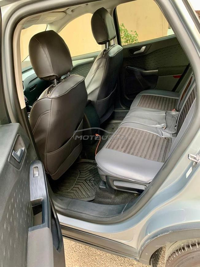 kuga 2021 automatique
