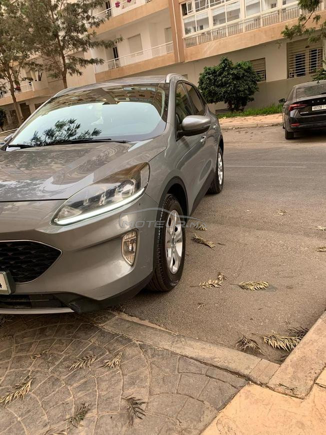kuga 2021 automatique
