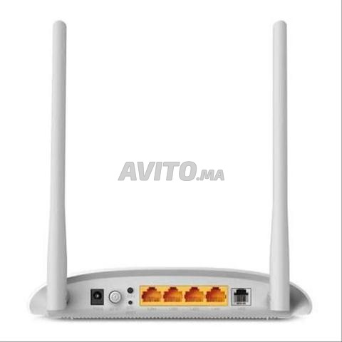 راوتر TP-Link بسرعة 300 ميغابت في الثانية واي فاي ADSL2 - 2
