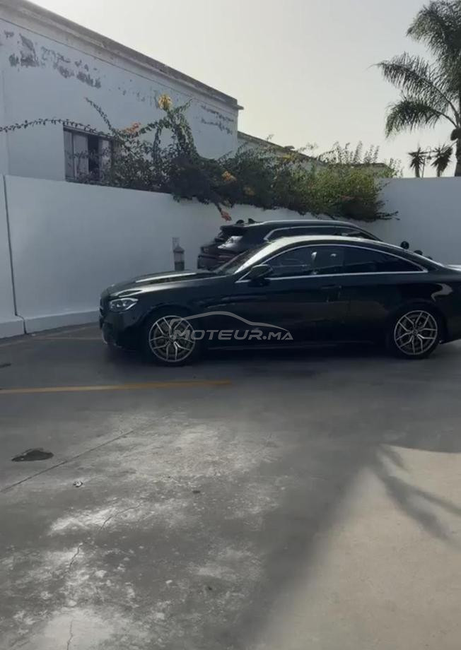 Mercedes-Benz Classe E Coupé 220 AMG Line