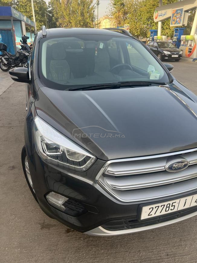 kuga à vendre très bon etat