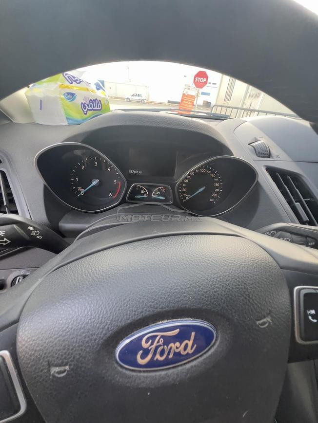 kuga à vendre très bon etat