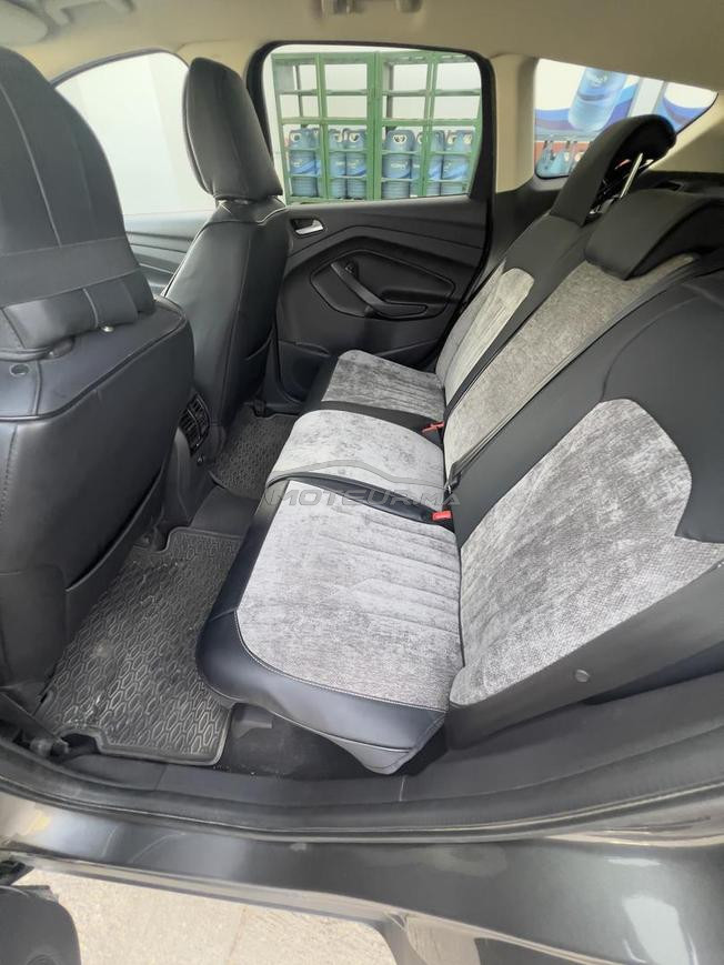 kuga à vendre très bon etat
