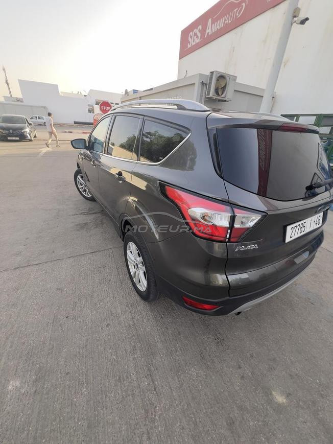 kuga à vendre très bon etat