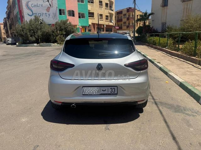 Renault Clio 5 جيد جدًا 2023