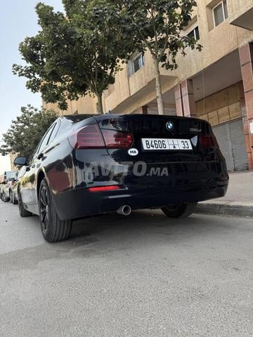 BMW الفئة الثالثة ديزل أوتوماتيك 2015 في الدار البيضاء