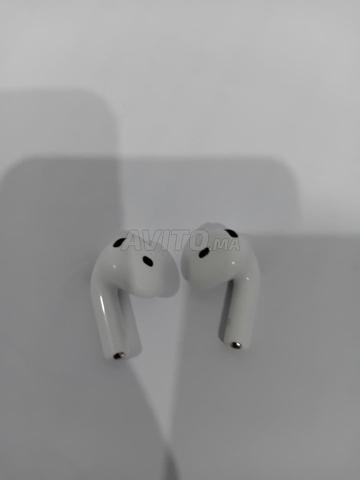 AirPods 4 أصلية - 2