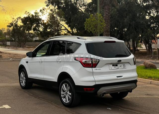 Ford Kuga diesel 2019 première main - 2