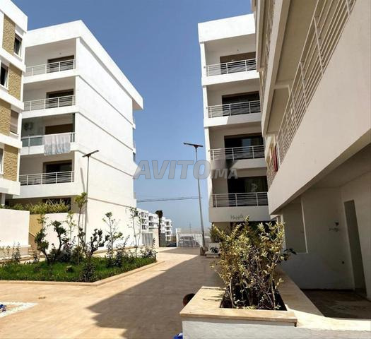 Appartement à louer 100m² à Victoria Bouskoura - 2