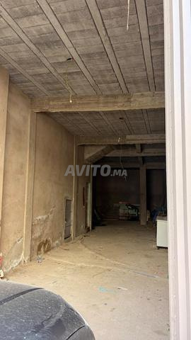 محل للبيع - 2
