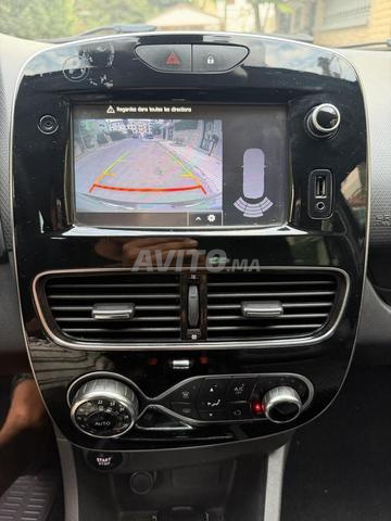 Renault - Clio4 أوتوماتيك مع جميع الخيارات - 2