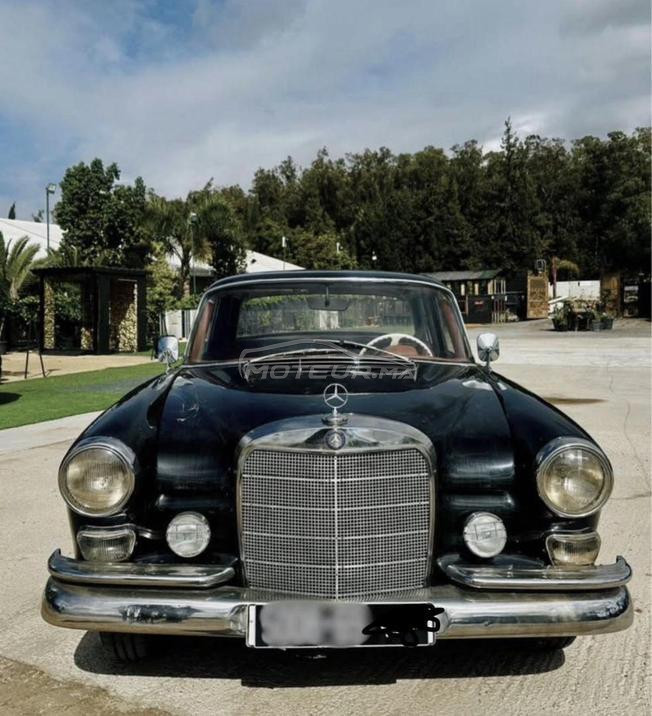 À vendre - Mercedes benz 200 de collection 1978