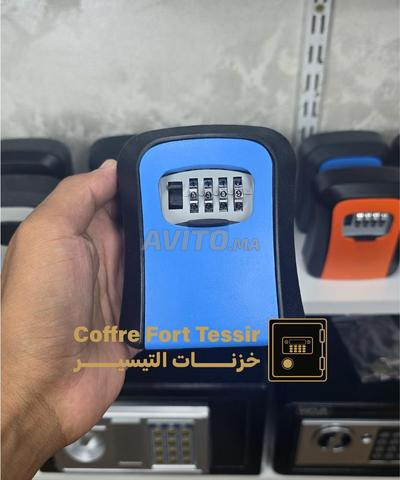 صندوق مفاتيح جداري  رمز -لون عشوائي - 2