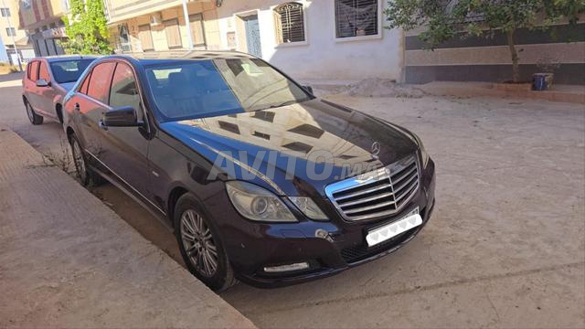 Mercedes E220 Automatique 2010 dédouanée 2013 - 2