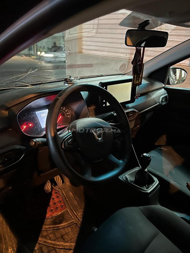 dacia Logan modèle 2022 kilométrage 62k