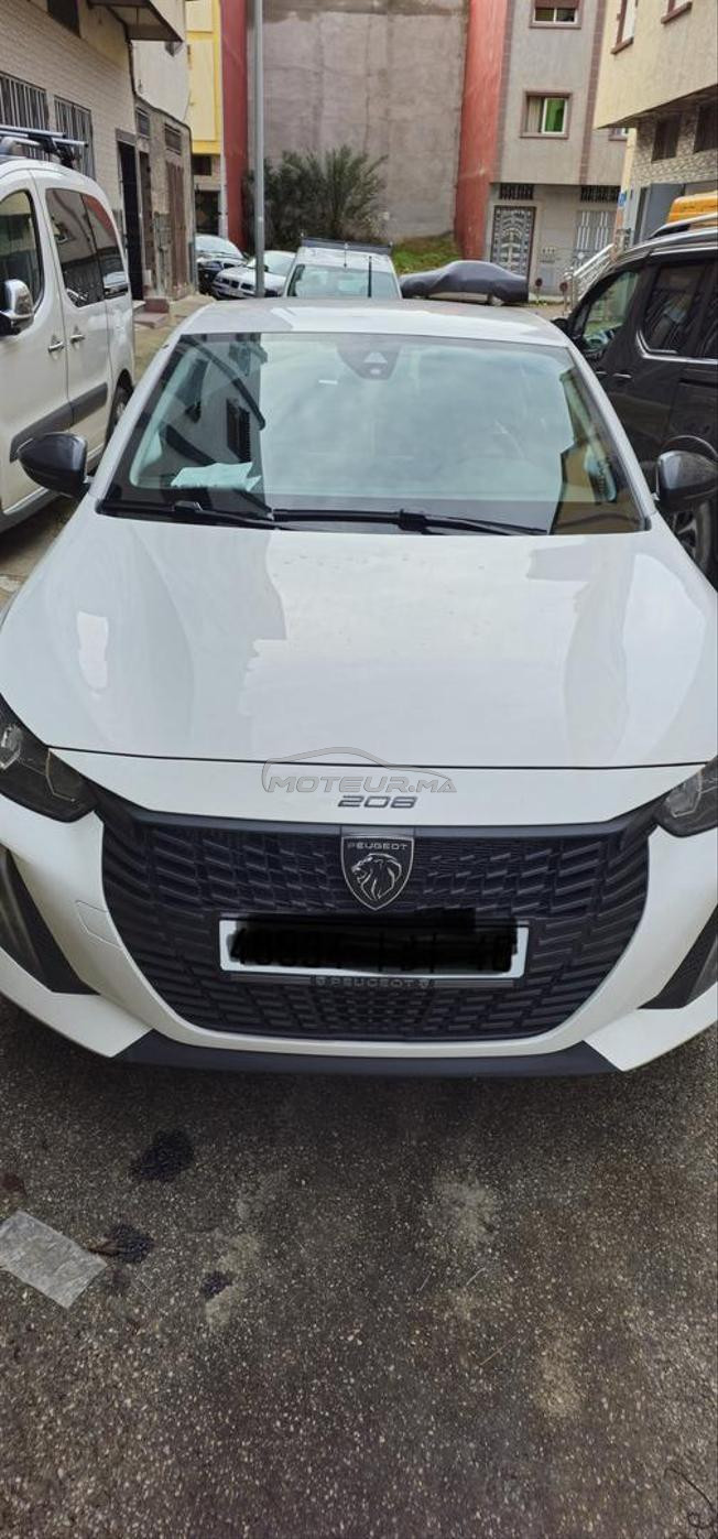Peugeot 208 Diesel Manuelle 2025 à Tanger