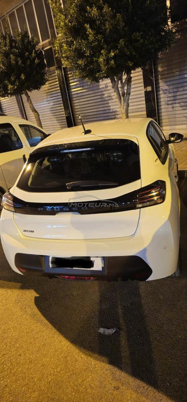 Peugeot 208 Diesel Manuelle 2025 à Tanger