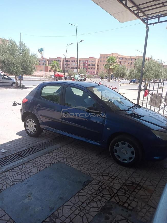 اريد بيع سيارة ممتازة 