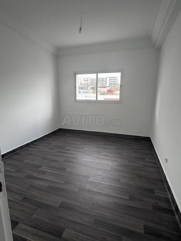Bureaux de 112 m² à mraaif, Casablanca - 2