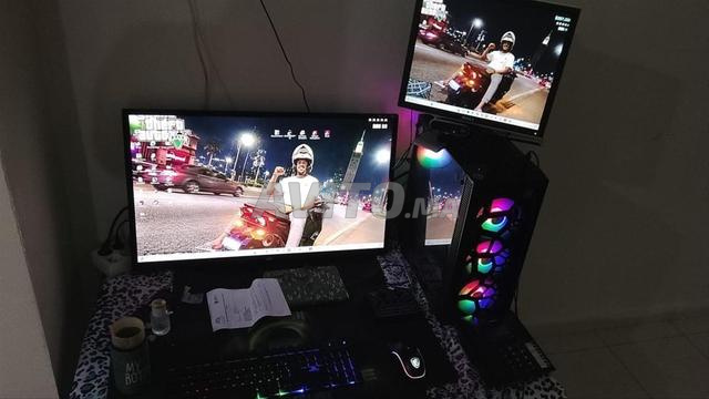 منتجات الألعاب وإعداد كامل