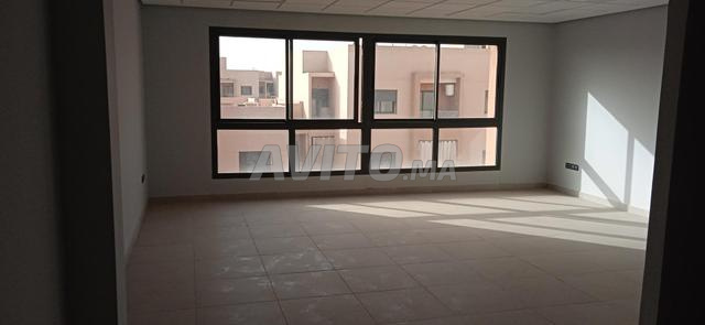 مساحة مكتبية للإيجار على شارع آسفي – Mfhtah Home