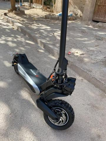 سكوتر E1000W جديد،، بالوثائق، 4500د. - 2