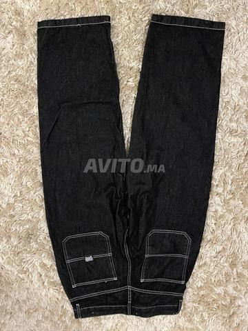 jean baggy de bonne qualité, taille 33 - 2