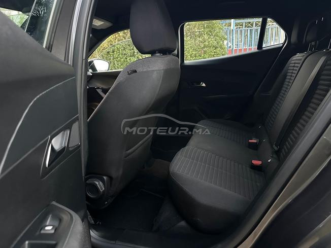 Peugeot 2008 Automatique 1ere main 44000 kms