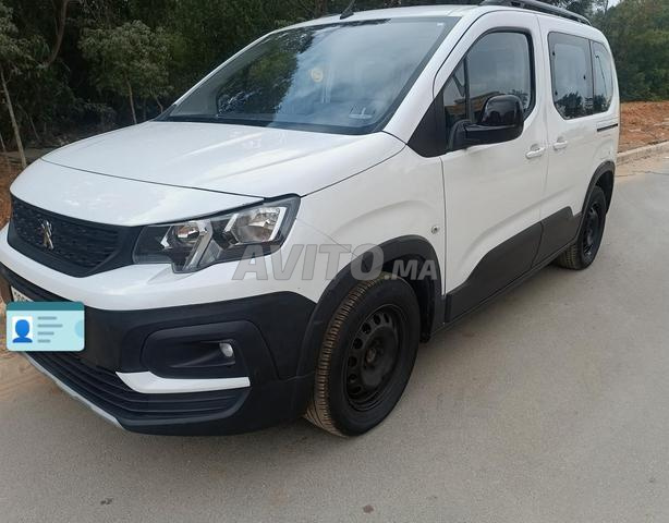 Peugeot Riftre 2022 - 2