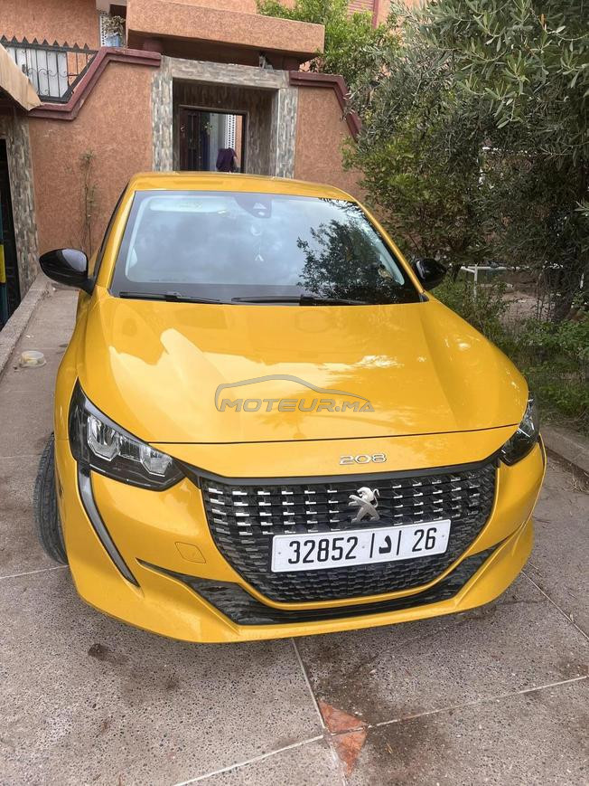 Peugeot 208 Diesel Manuelle 2023 à Marrakech