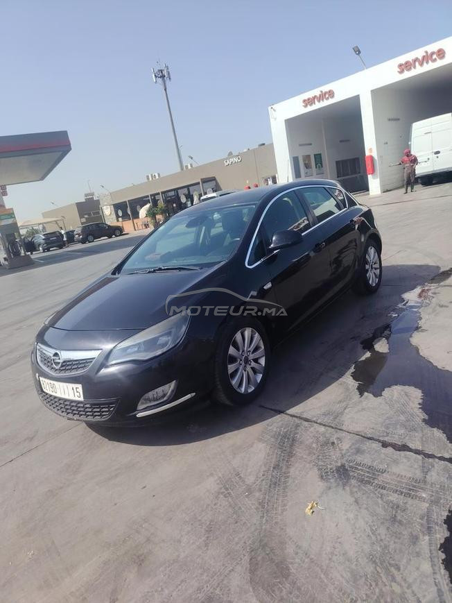 Opel Astra Diesel Manuelle 2012 à Casablanca