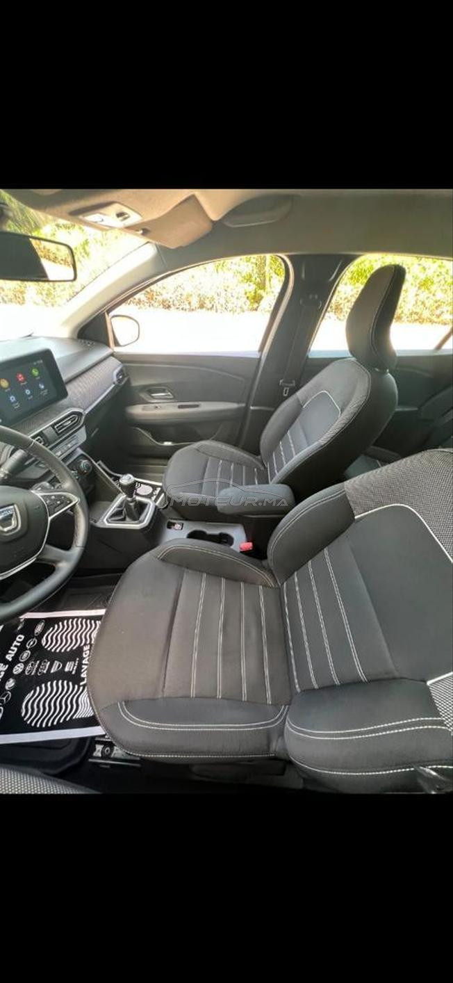 vente voiture dacia logan model 2023 