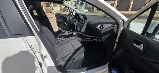 Citroën C4 2012 excellente état 
