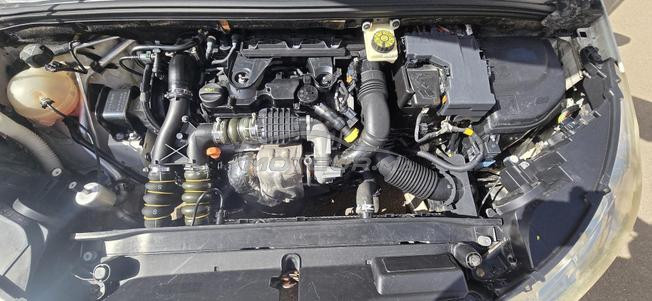 Citroën C4 2012 excellente état 