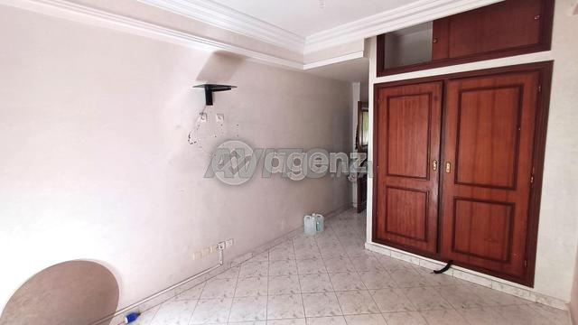 CMN-MA-2425 - Appartement à vendre aux Hôpitaux - 2