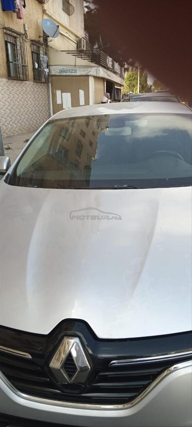 Megane Explore Diesel Manuelle 2016 à Casablanca
