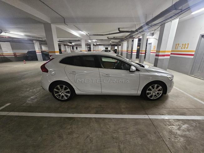 Volvo V40 Diesel Automatique 2019 à Agadir