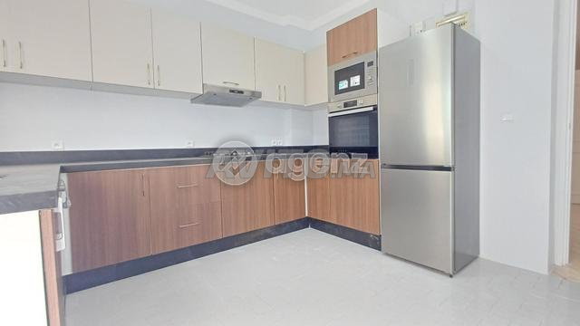 CMN-MA-2855 - Appartement à vendre à Racine - 2