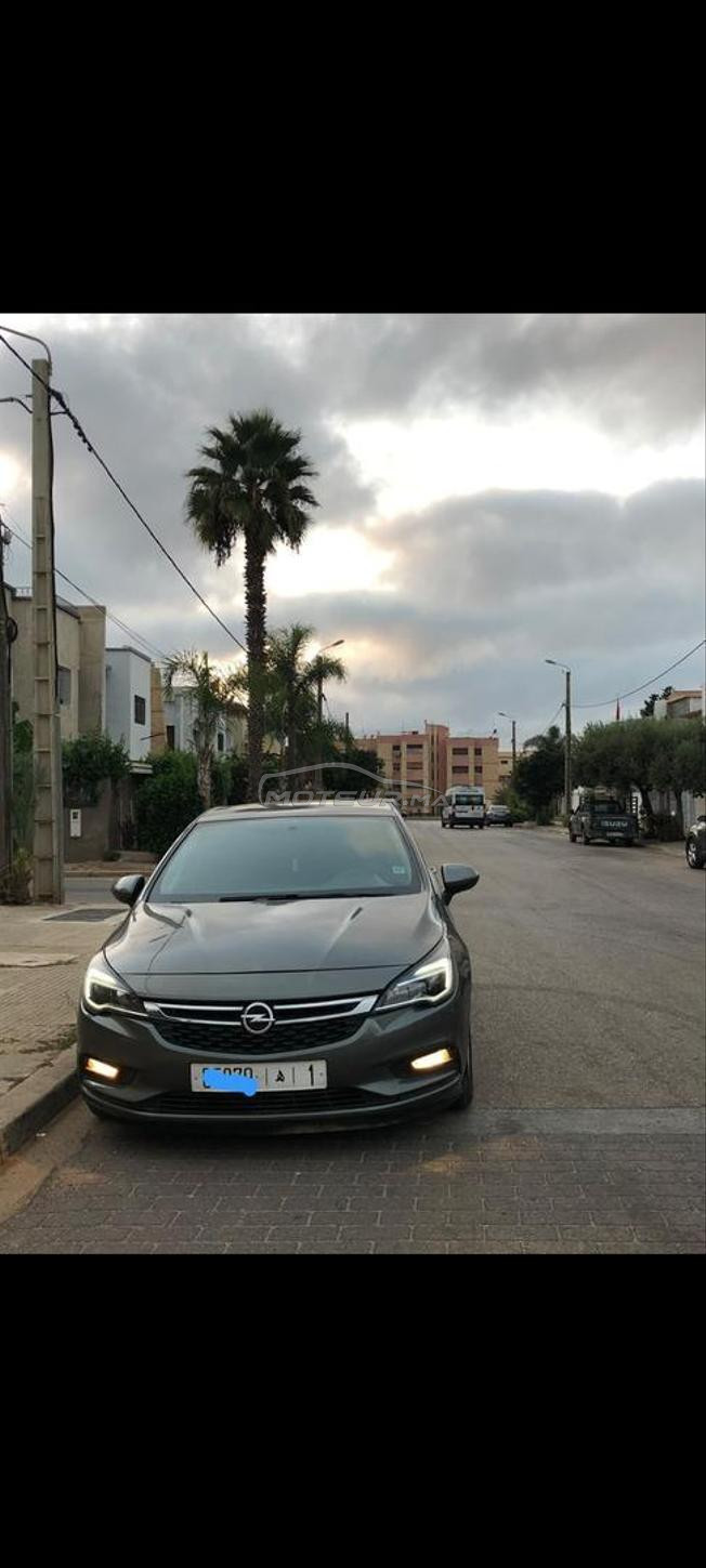 opel atra 2017