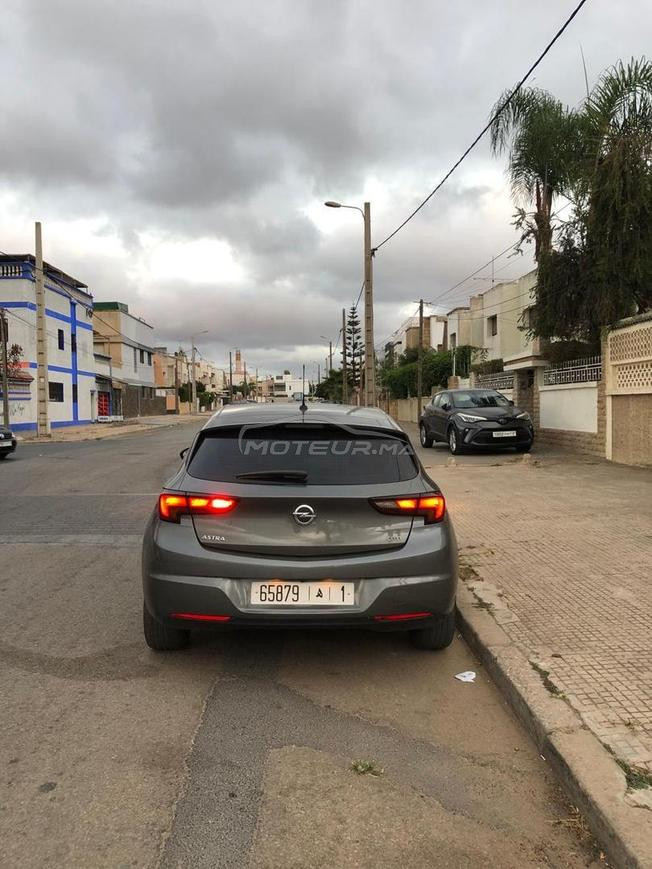 opel atra 2017