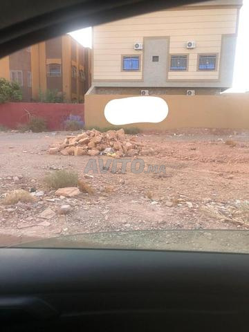بيع قطعة أرض في منطقة الفيلات - 2