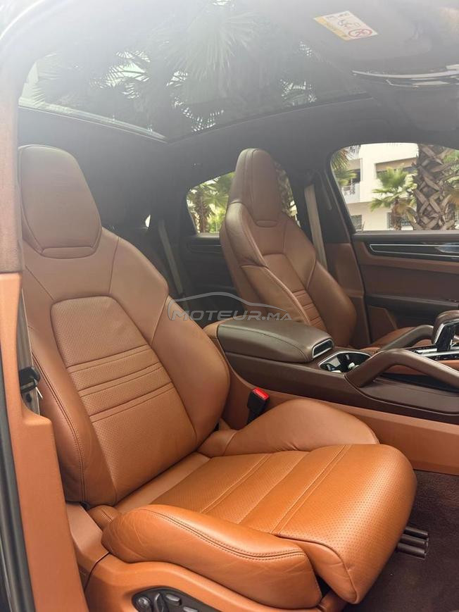 Porsche Cayenne Coupé Platinium Edition 2022