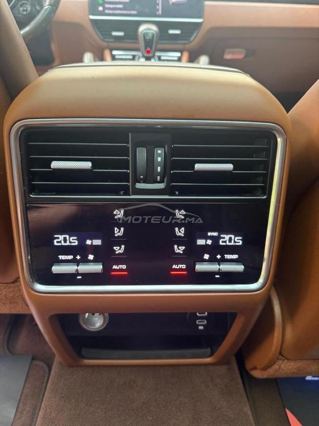 Porsche Cayenne Coupé Platinium Edition 2022